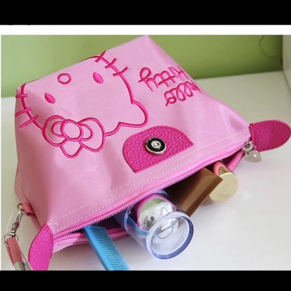 Hello kitty makeup bag - Picture 7 of 9
